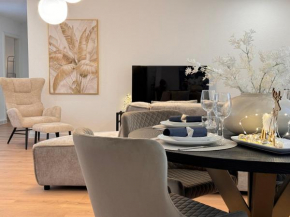 100qm City Wohnung für 6 mit Privatparkplatz